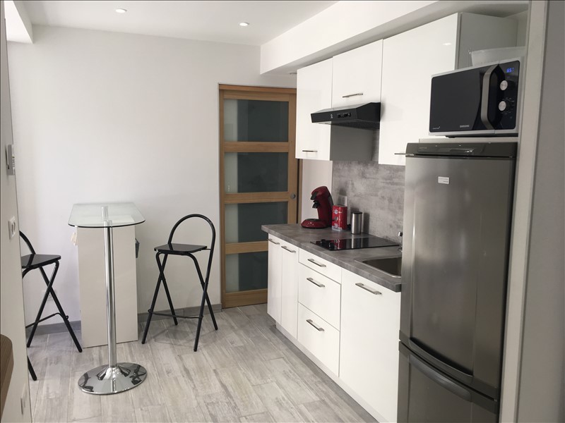 APPARTEMENT LA CIOTAT - 1 pi\u00e8ce(s) - 22.39 m2